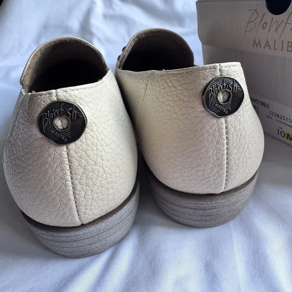 New Blowfish Malibu Harper Off White Loafers Studded Slip On Vegan Shoes‎ US 10M